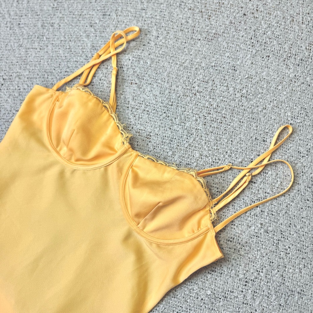 Meshki Satin Lace Slip Mini Dress Joslyn Lemon Yellow size L - Picture 3 of 11